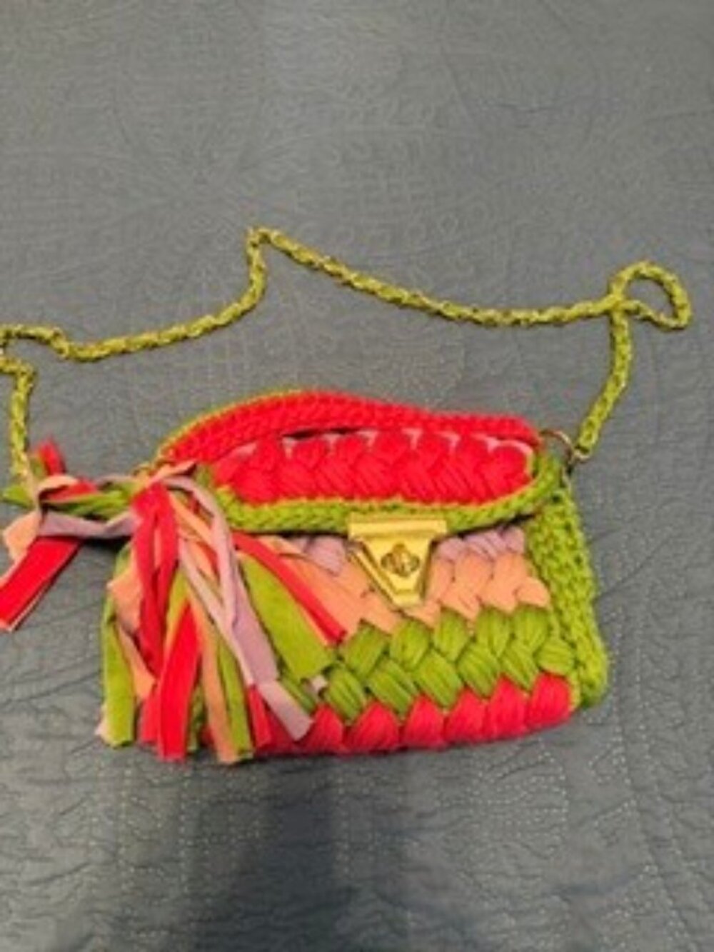 Women's Handwoven Tote Bags Chunky Yarn Crochet Crossbody Shoulder Bag - Picture 4 of 4